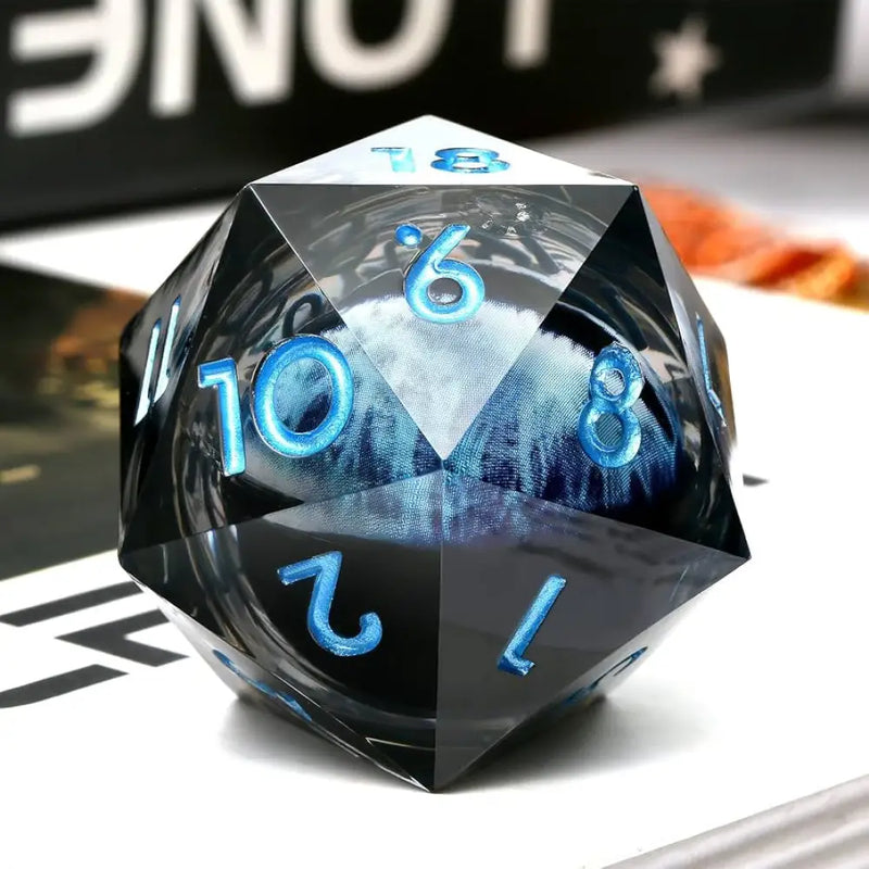 Nerd Gear: Dragon’s Eye 33mm Blue Liquid Core Spindown Die - Accessoire