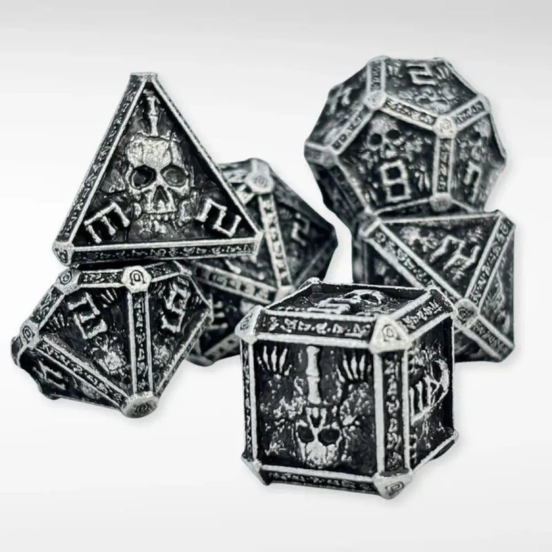 Nerd Gear: The Wizards Tomb - 7pc Solid Metal Dice Set - Accessoire