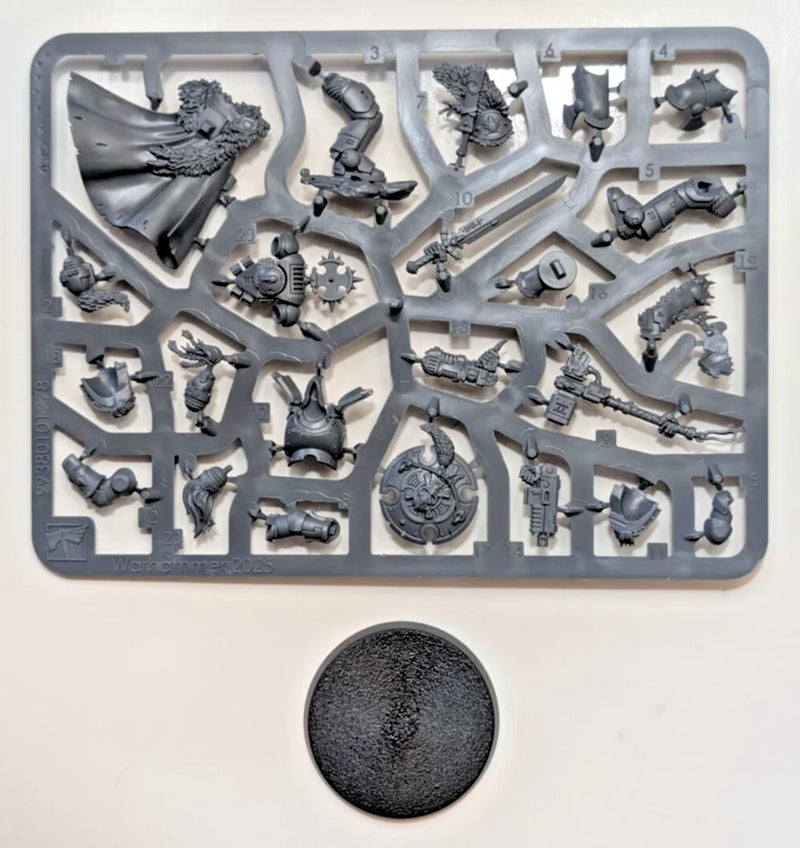 Warhammer 40k - Space Wolves: Wolf Guard Battle Leader (New no Box)