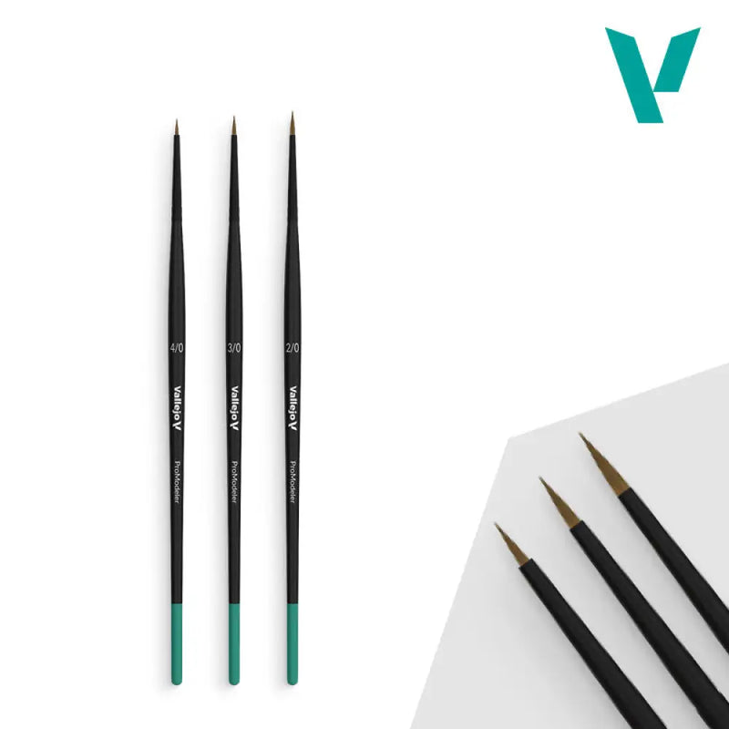 Vallejo: Brushes - Pro Modeler – Definition Set - Vallejo